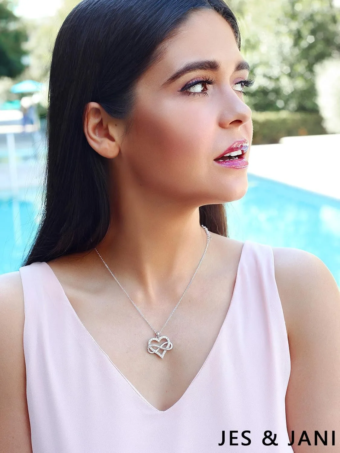 Infinity Heart Necklace for Women ( Usa Express )