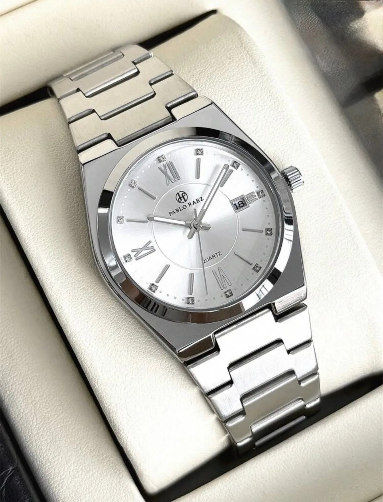 Quality Wrist Watch Gender-Neutral Minimalist Watch